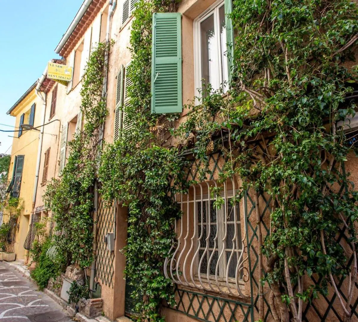 Charm Of Vieil Antibes, Quiet 2-4Pers Apartment